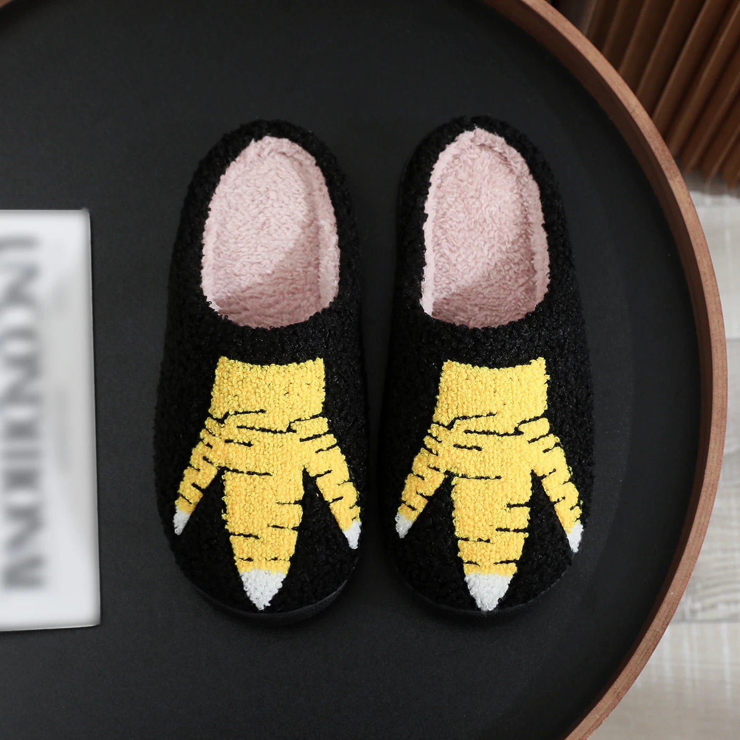 Color: black, Shoe Size: 42 - Winter stuffed Shoes Funny Chicken Claw stuffed Shoes Thick stuffed Thick Bottom Lightweight Fur Slippers