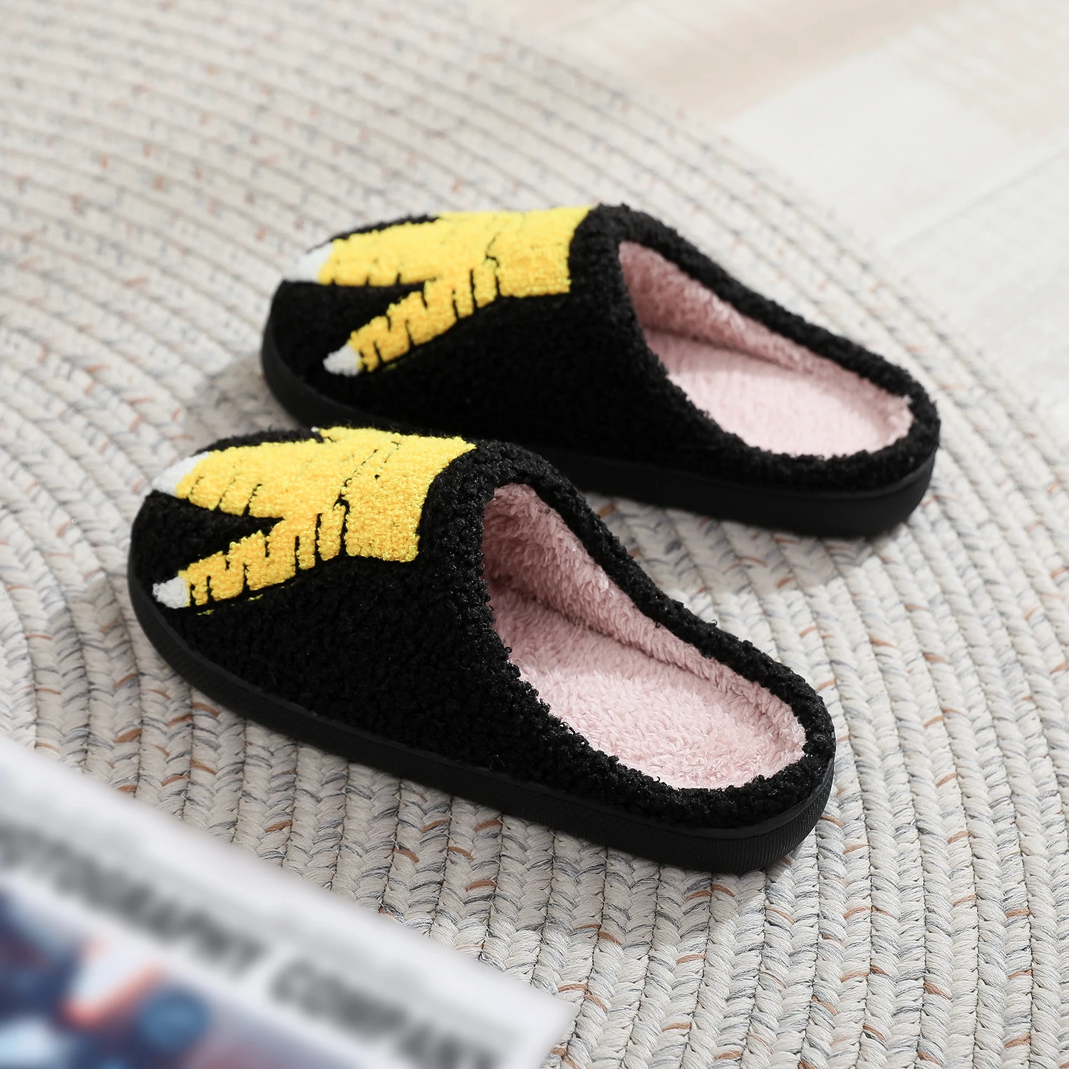 Color: black, Shoe Size: 42 - Winter stuffed Shoes Funny Chicken Claw stuffed Shoes Thick stuffed Thick Bottom Lightweight Fur Slippers