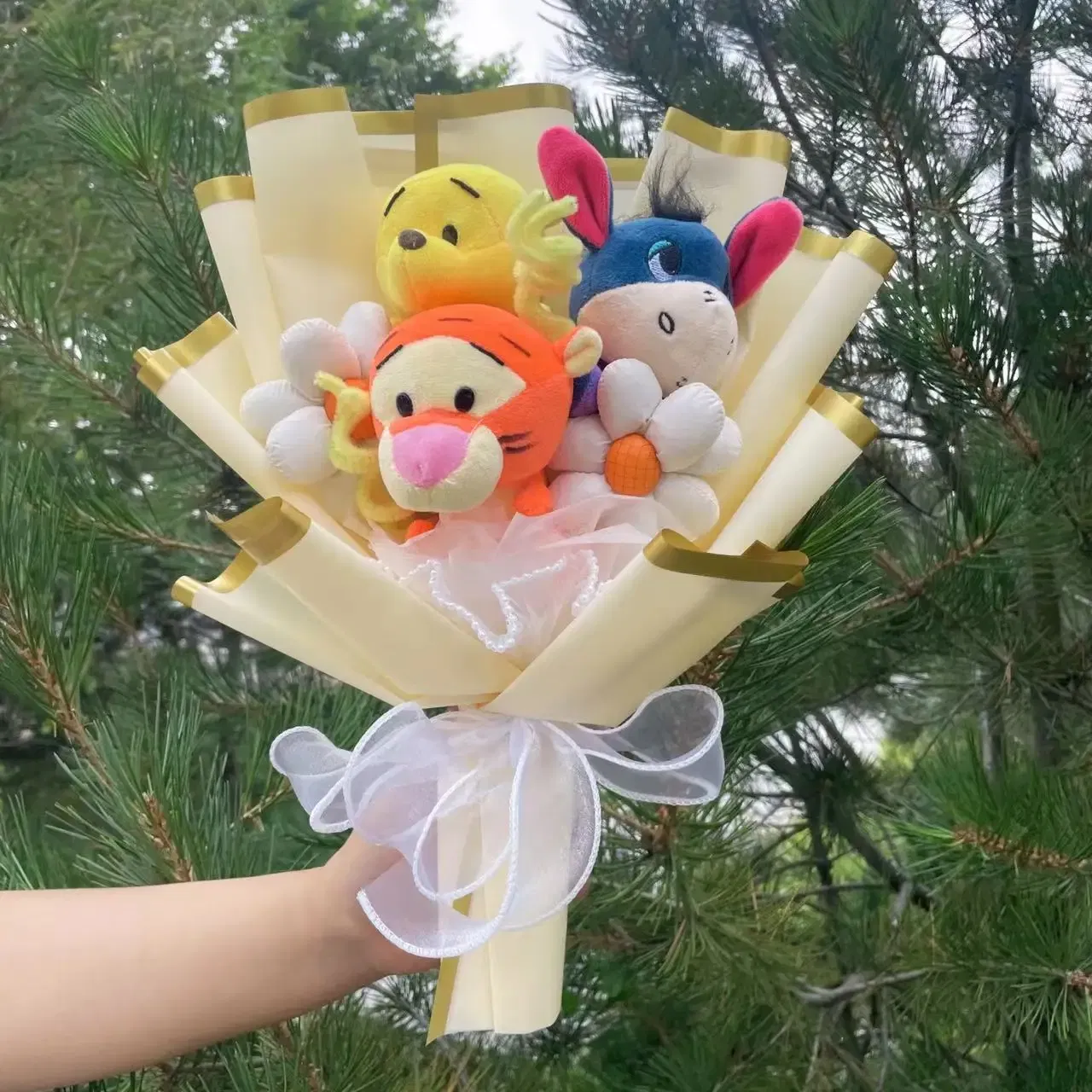 Color: light green - Cartoon Winnie the Pooh Plush Doll Toy Handmade Flower Bouquet Wedding Valentine's Day Christmas Graduation Gifts