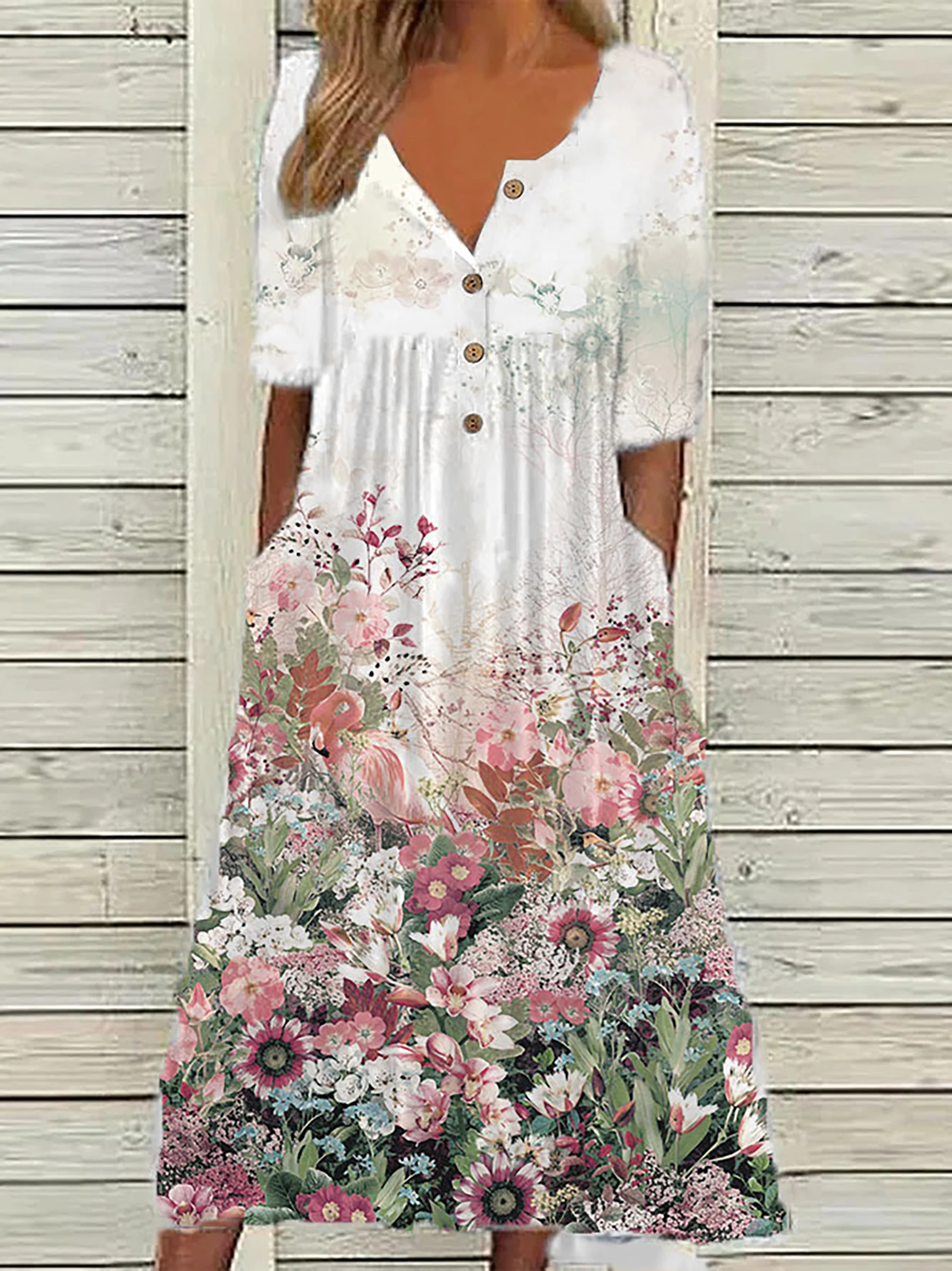 Color: Blue, Size: 4XL - 2024 Europe and the United States spring new fashion printed V-neck button short sleeve plus size women's size women's pocket