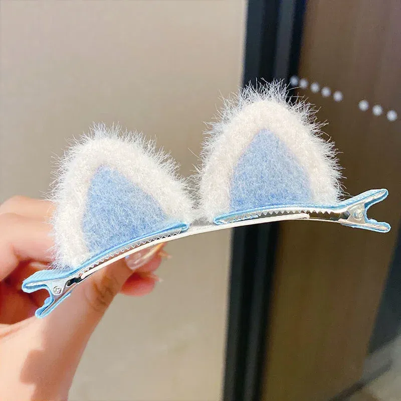 Color: Pink - 2PCS New Plush Cat Ears Hairpins Girls Hair Clips Hair Accessories Women Sweet Cute Barrettes Kids Fashion Headwear Ornaments