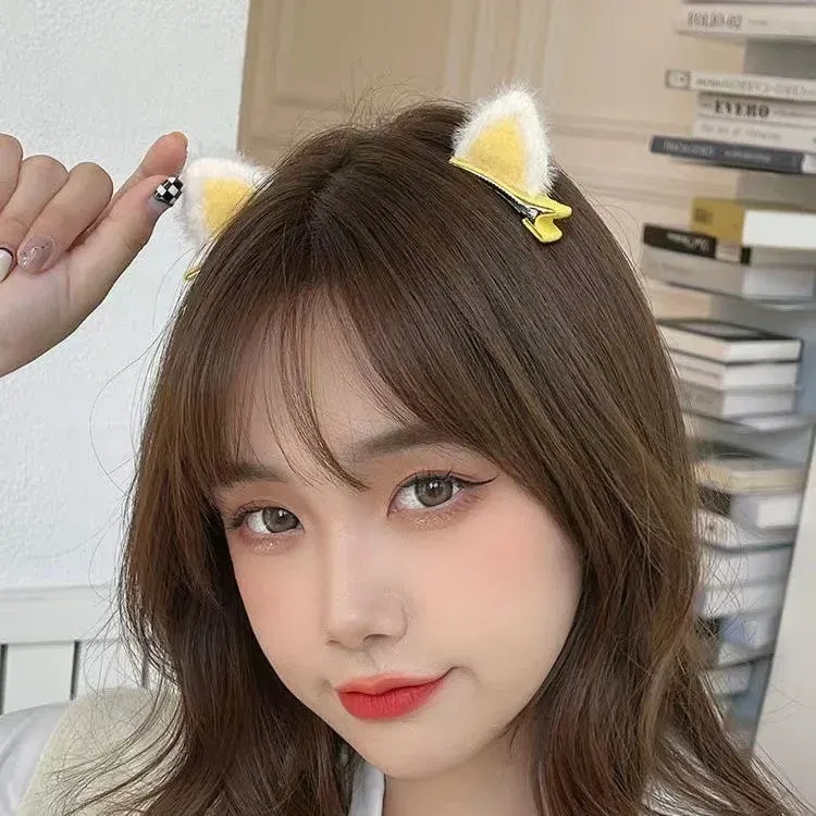 Color: Pink - 2PCS New Plush Cat Ears Hairpins Girls Hair Clips Hair Accessories Women Sweet Cute Barrettes Kids Fashion Headwear Ornaments