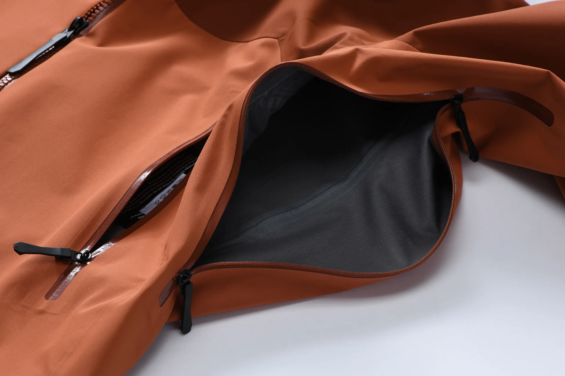 Color: black, Size: M - ARC Outdoor Men's and Women's, Fashionable, Windproof and Waterproof, Mountaineering, Breathable, Travel, Camping, Windbreaker