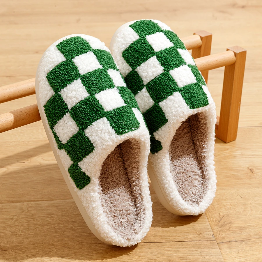 Color: Pink, Shoe Size: 43-44 - Fashion Retro Checker Women's Winter Warm Home Slippers Couple Indoor Bedroom Plush Anti-slip Soft Sole Leisure Shoes Men