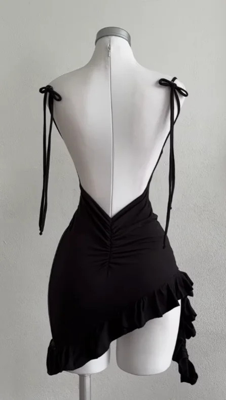Color: black, Size: M - 2025 popular European and American new dress with summer high-end feel Y2K sexy backless lace up spicy girl's hip hugging skirt
