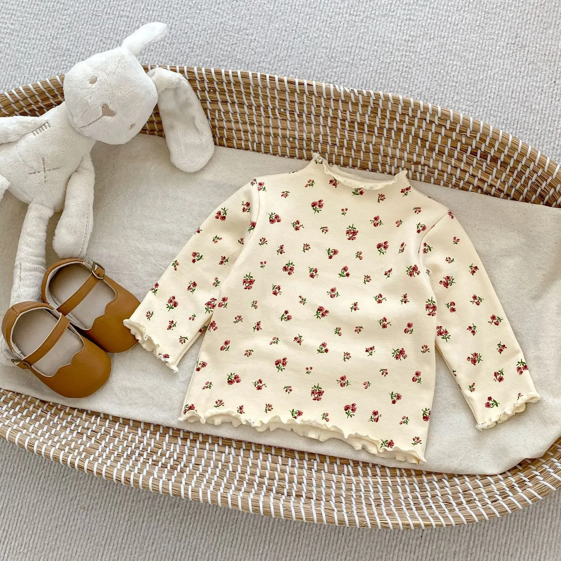 Color: Beige, Kid Size: 2T - New Baby Long Sleeve T Shirt Girls Cotton Casual Tees Infant Ruffled Versatile Shirts Kids Floral Striped Bottoming Tops