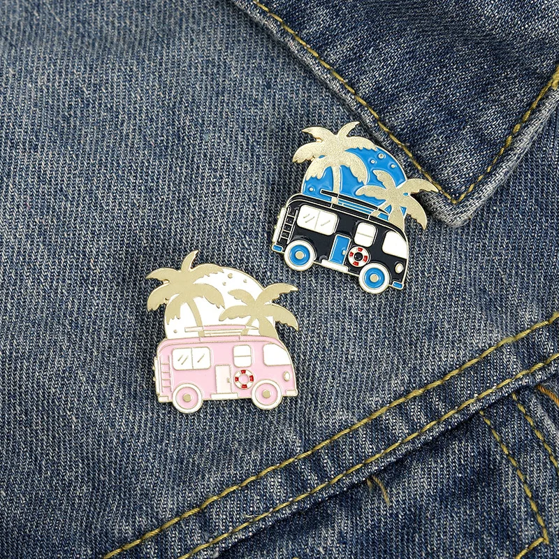 Metal color: Red - Travel Brooch Field Crossing Hiking Scenery Snow Scene Mountain Peak Alloy Clothing Accessories Backpack Brooch Badge Lapel Pins
