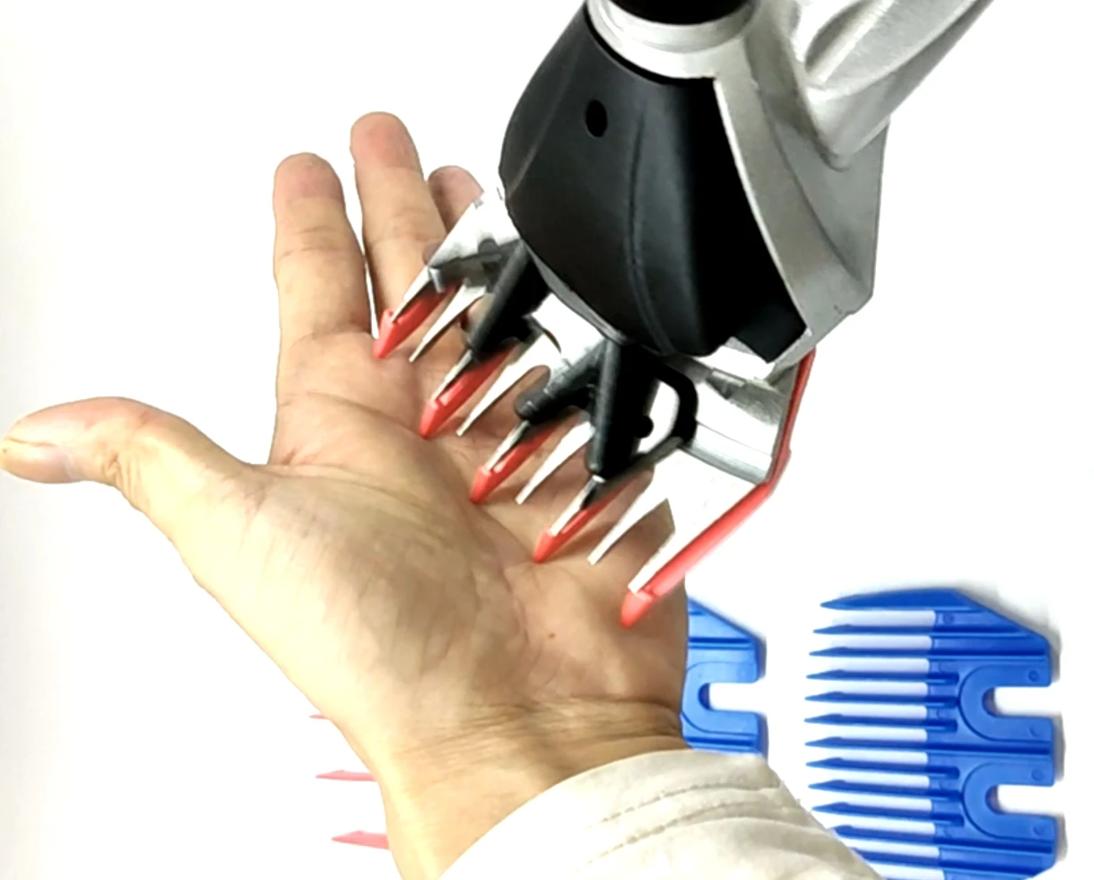 Color: Blue - 5Teeth/9teeth/13teeth Sheep Clipper Blade Attachment Comb Can Fit Oster,Heiniger and GTS Etc