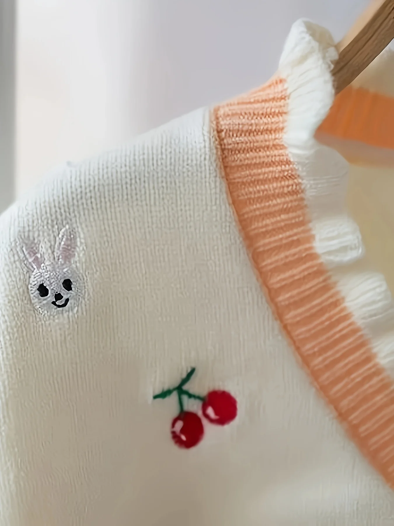 Color: Beige, Kid Size: 5 - Girls' Sweater Cardigan New Korean Style Children's Knitwear Top Kids' Fashionable Lace Jacket