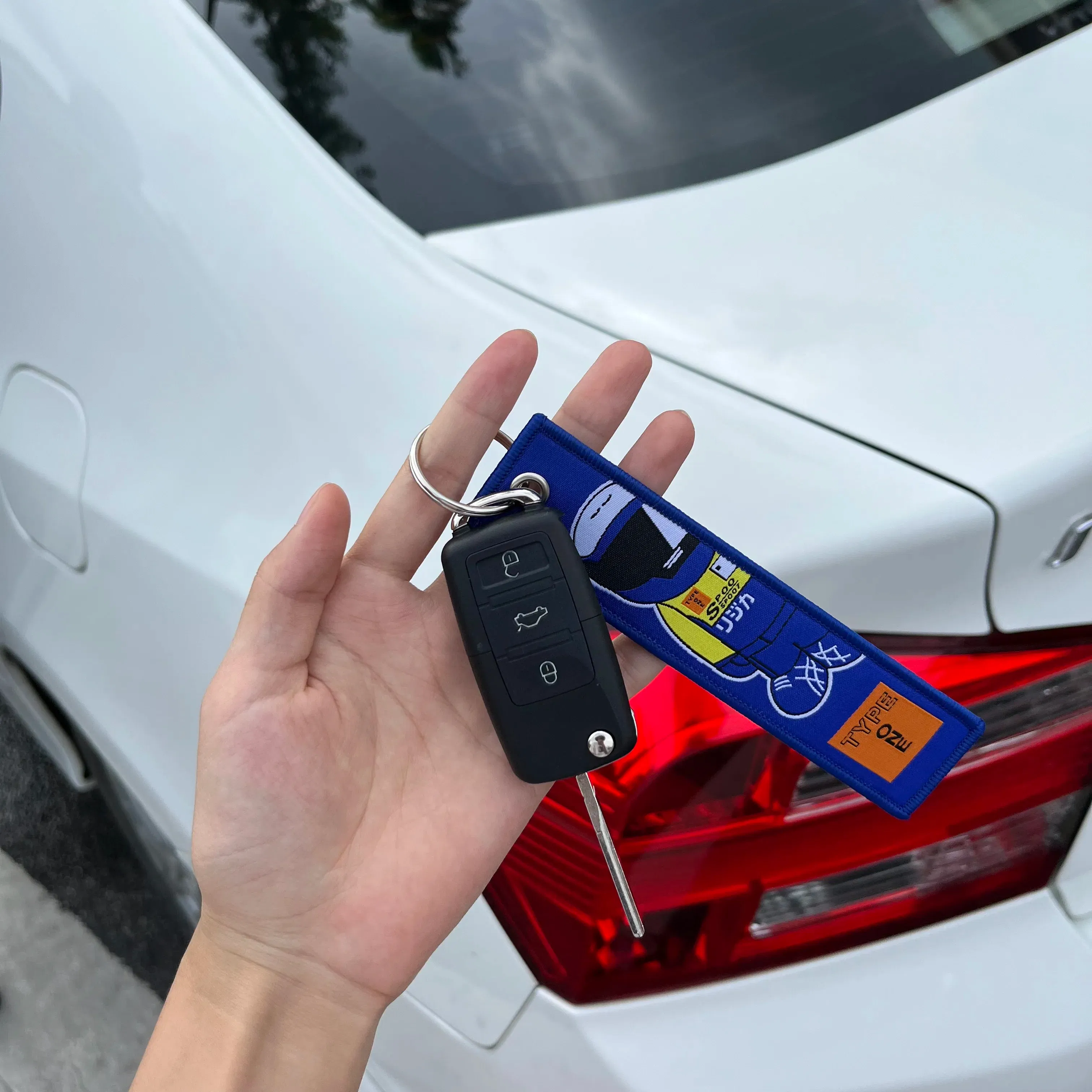Color Name: WHITE - JDM HKS Keychain Embroidered Woven Personality Fashion Cloth ADVAN Key Chain Car Motorcycle Key Rings Key Holder Pendant Nos
