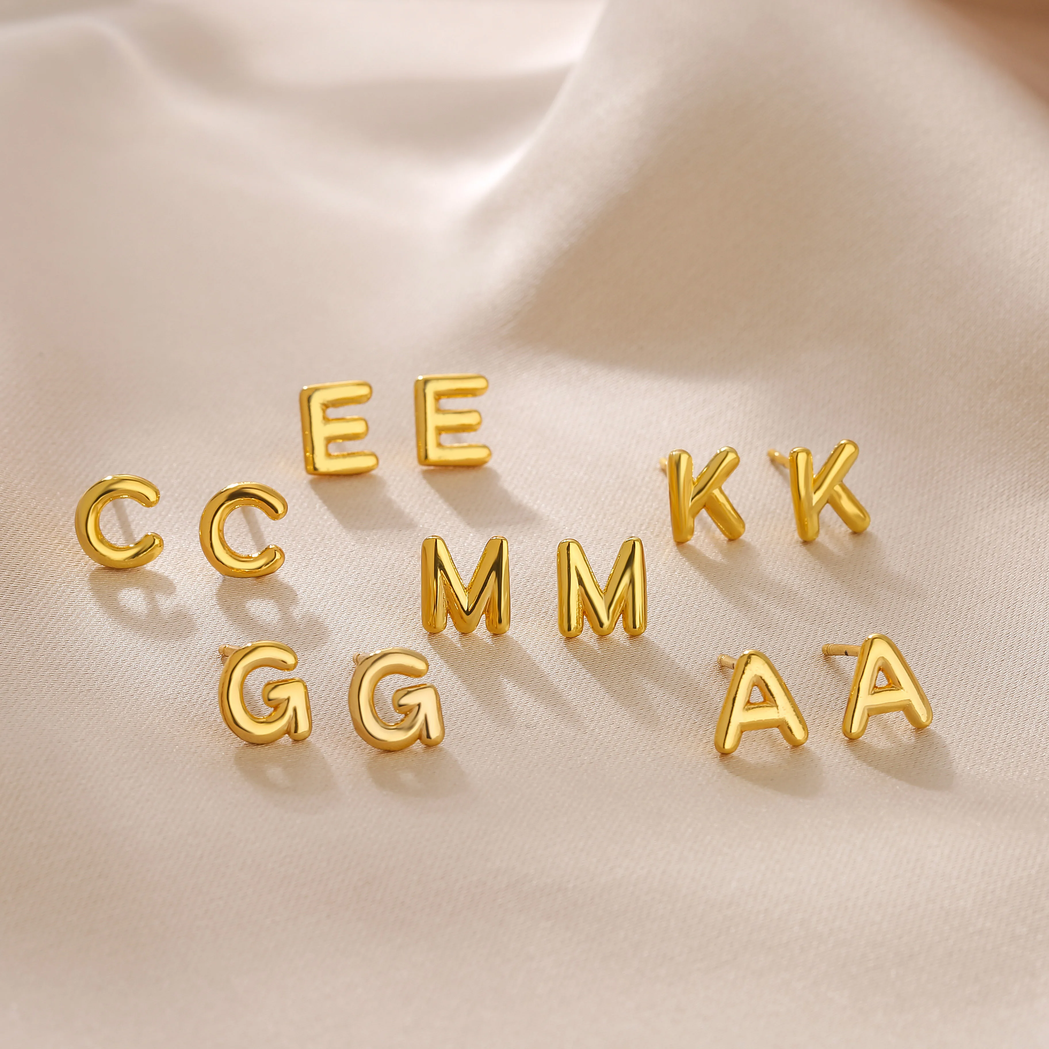 Metal Color: Light Yellow Gold Color, Ships From: CHINA, Main Stone Color: Gold - HECHENG,Initial Letter Earring For Women Men  A-Z 26 Letters Stud Earrings,Brass 18K Plated ear stud Jewelry