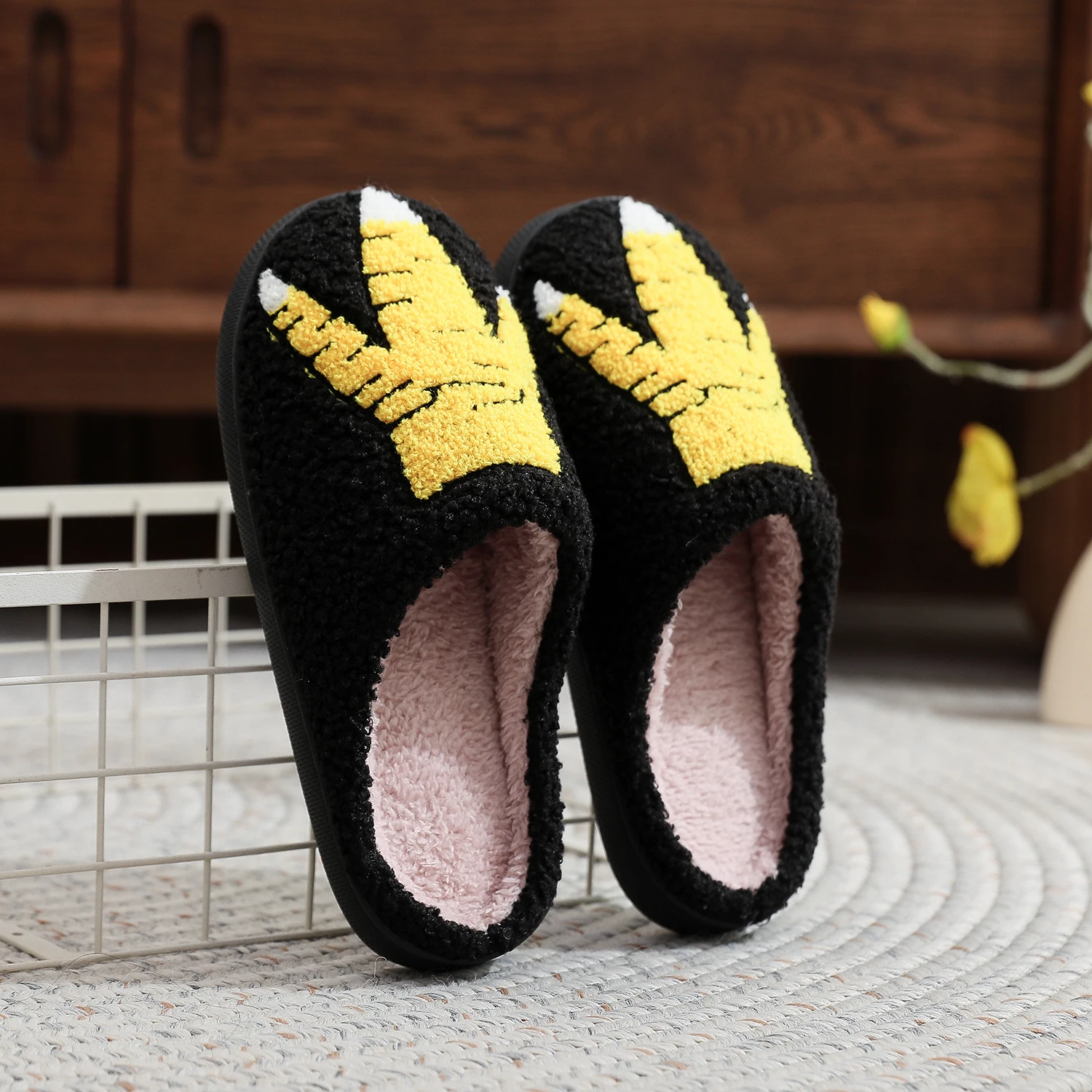 Color: black, Shoe Size: 40 - Winter stuffed Shoes Funny Chicken Claw stuffed Shoes Thick stuffed Thick Bottom Lightweight Fur Slippers