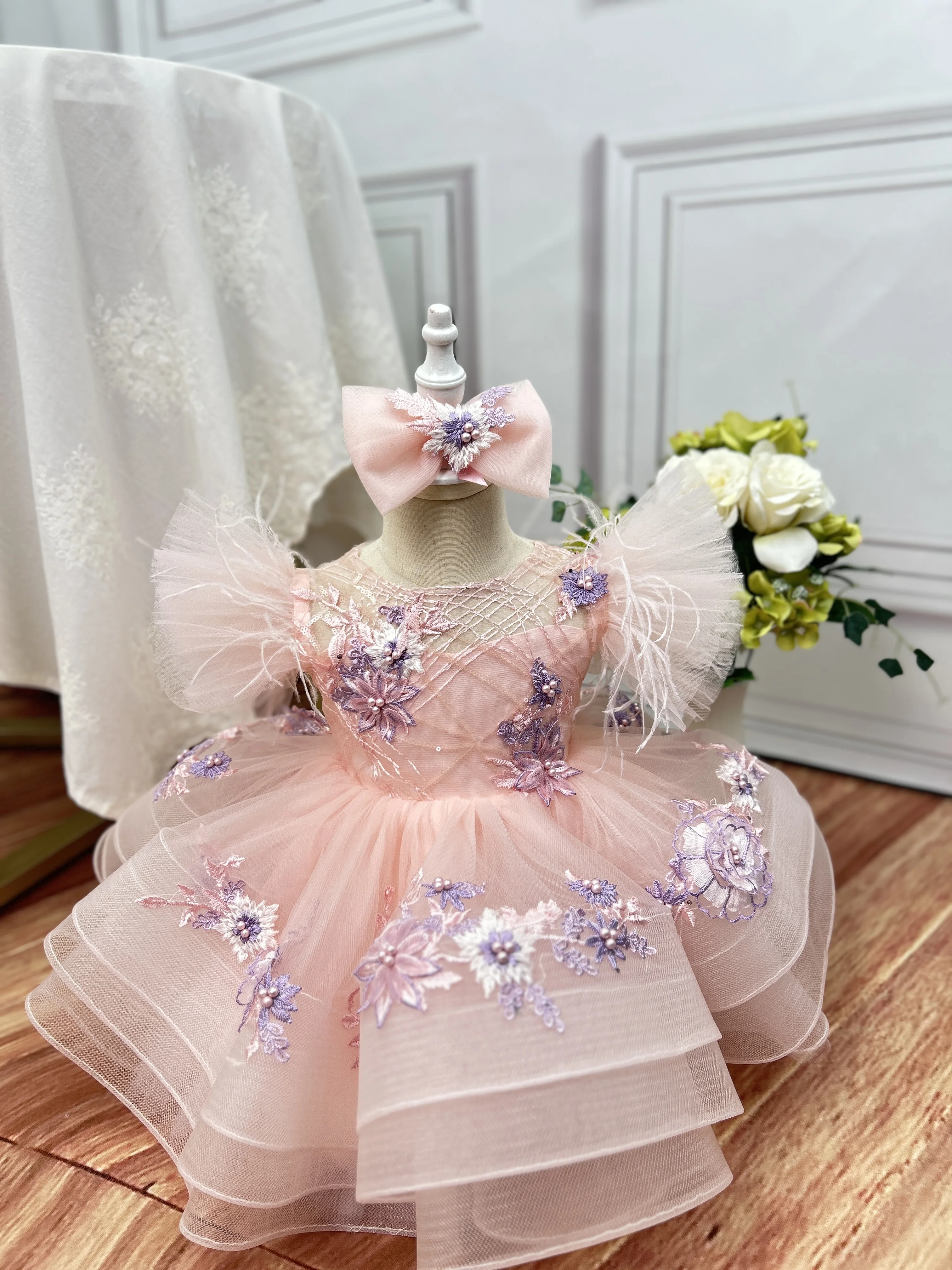 Color: Pink, Kid Size: 8T - New baby girl toddler dress birthday party dress exquisite unique girl sweet little fly sleeve cake skirt