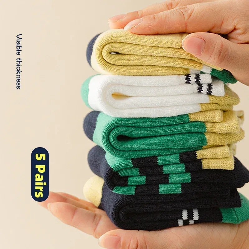 Color: black, Size: 7-9T - Children's Winter Socks 5 Pairs Student's Thick Cotton Socks Boys Warm Winter Socks Cartoon Racing Car Pattern