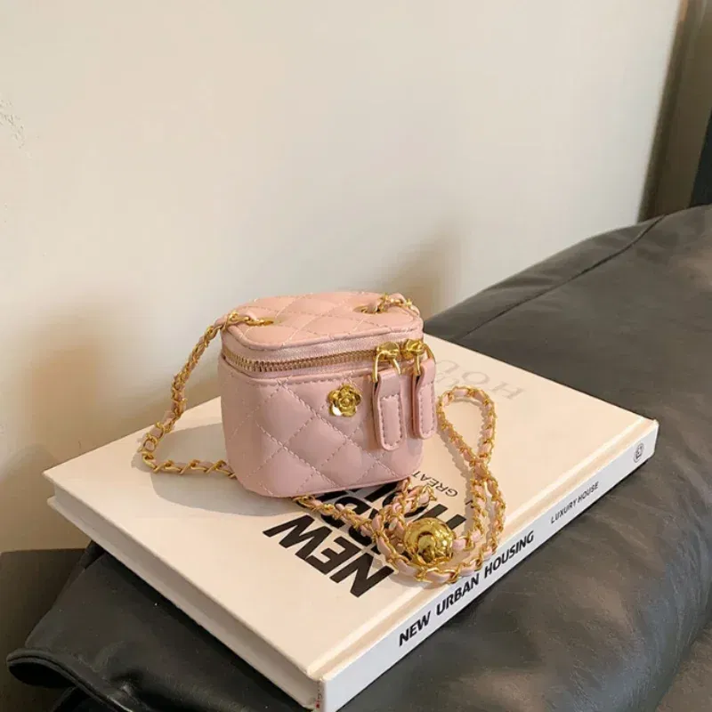 Color: Blue - New Fashion  Children's Bag Girl Baby Lingge Chain Bag Girl Crossbody Bag Handbag Bags For Girls  Free Shipping  Kids Bag