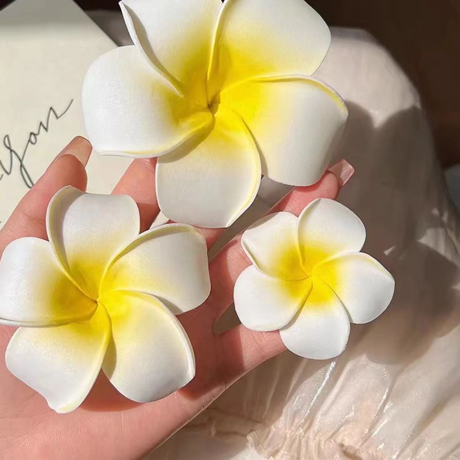 Color: green - 5.5/7/8/9cm Plumeria Flower Hair Clips For Girls Women Hairpins Egg Flower Barrette Hawaiian Wedding Artificial Headwear