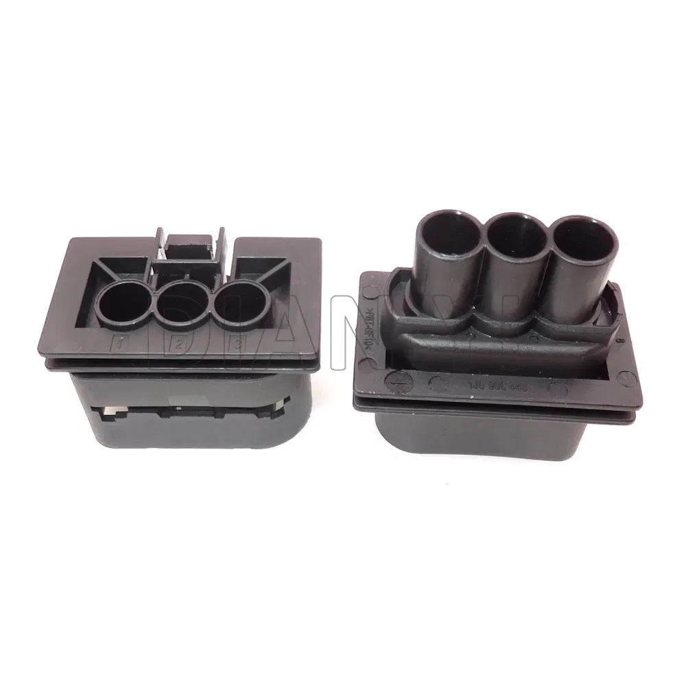 Color: black - 1 Set 3 Way AC Assembly Auto Radiator Plug For VW 1J0906443 1J0 906 443 1J0 906 233 1J0906233 Car Electronic Fan Cable Socket