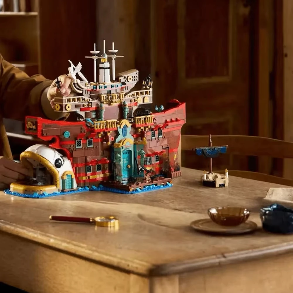 New floating restaurant model building blocks craft ship restaurant difficult toys for children and adults holiday Christmas bir