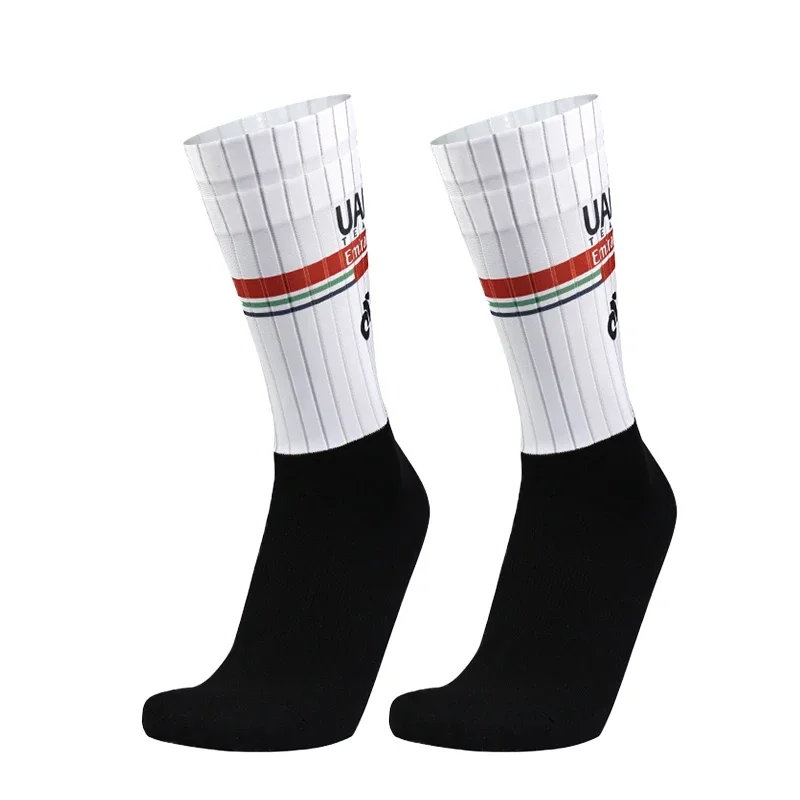 Color: Gold - Pro Bike Team Aero Socks Seamless Anti Slip Road Ride Socks Outdoor Racing Cycling Socks