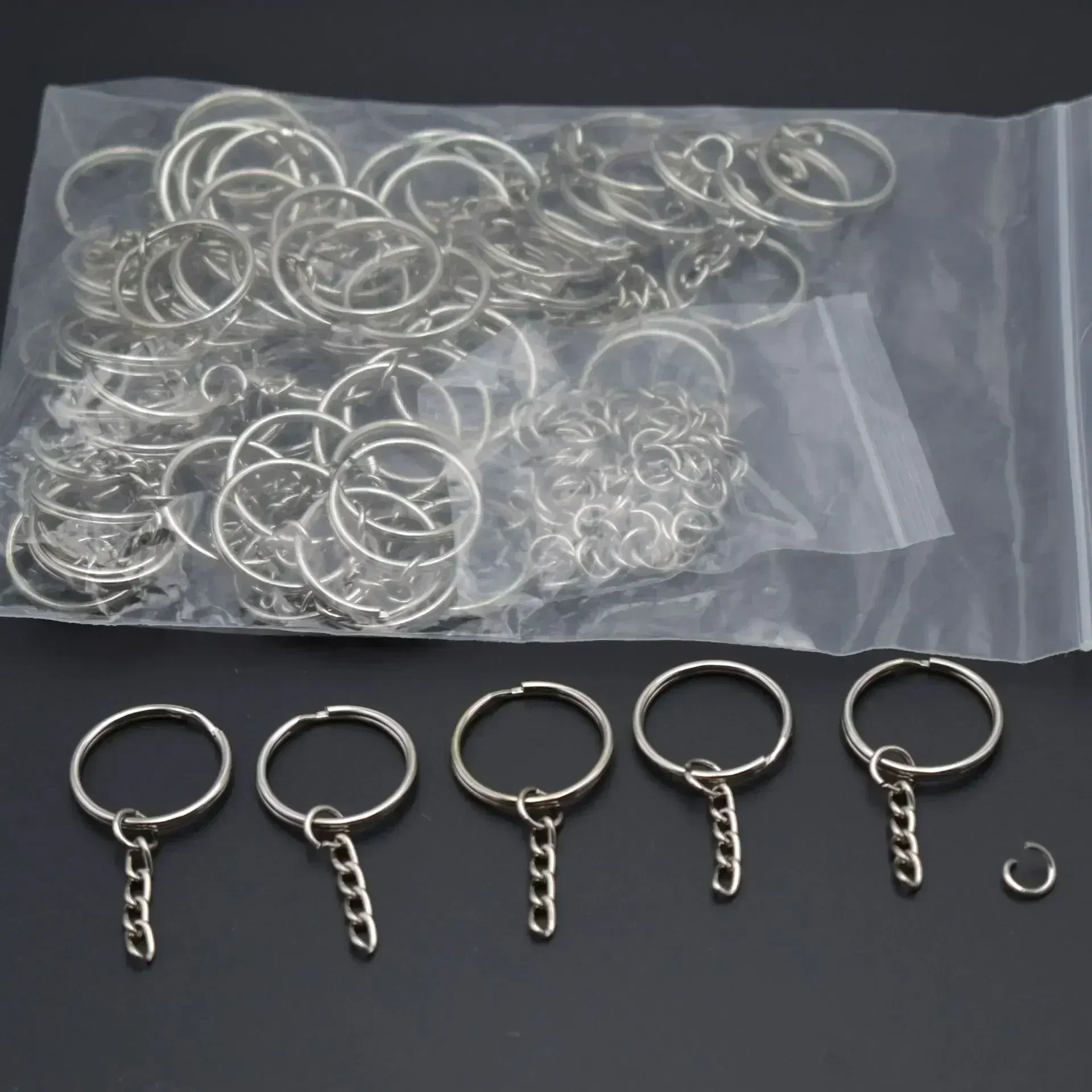 Color: Burlywood - 200pcs Metal Blank Keyring Keychain Split Rings Keyfob Key Rings Lobster Clasp Key Chain Key Pendant Ring Stainless Steel Rings