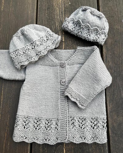 Co Amelie Cardi & Hats  | Handmade