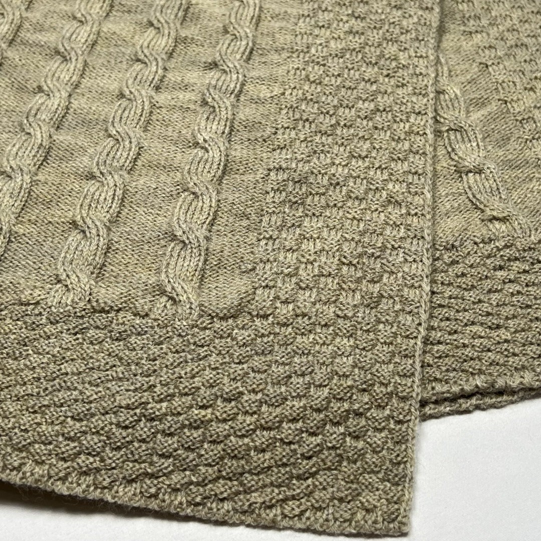 Luxe NZ Merino Cable Blanket  - t 80x90cm