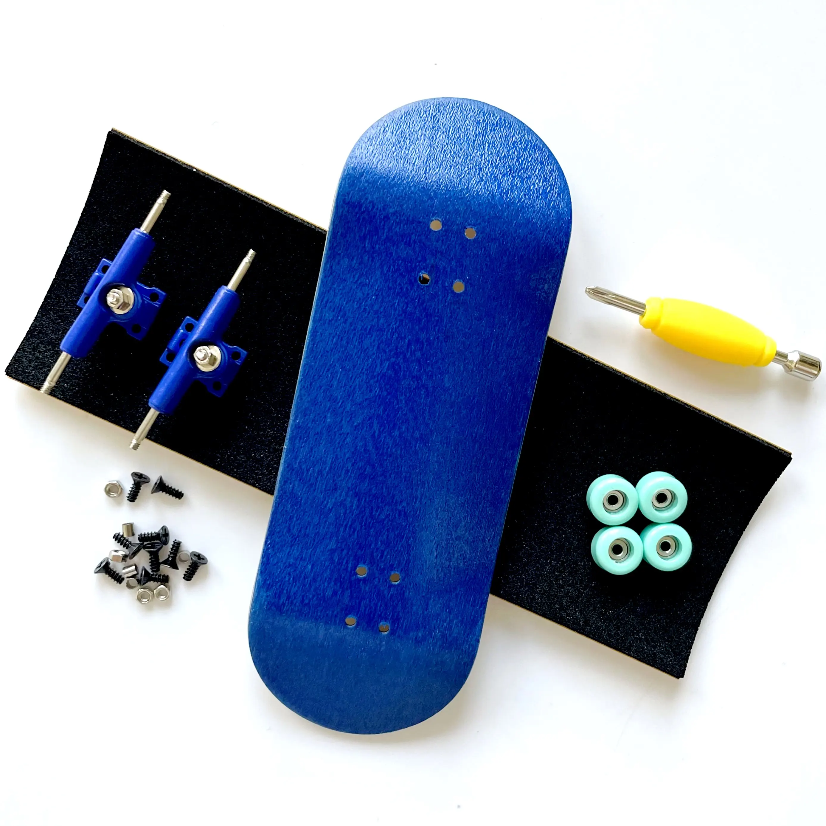 Color: Gold - 34mm Fingerboard Set with Double Axle Trucks Bearing Wheels