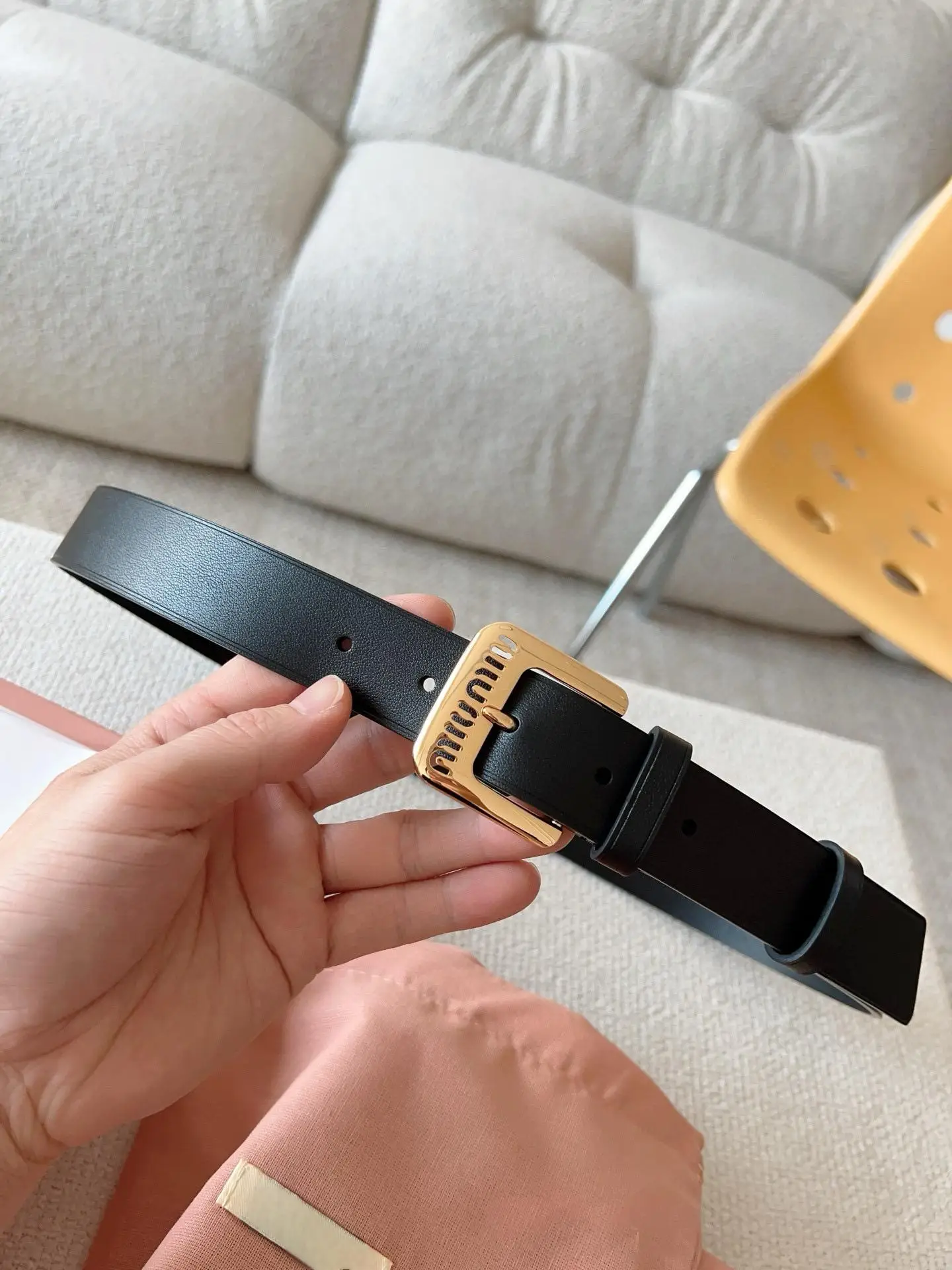 Color: WHITE, Belt Length: 100cm - Versatile and Practical, This Luxury Belt for Women Is A Must-have Gift That Easily Complements Any Style for Casual Elegance.