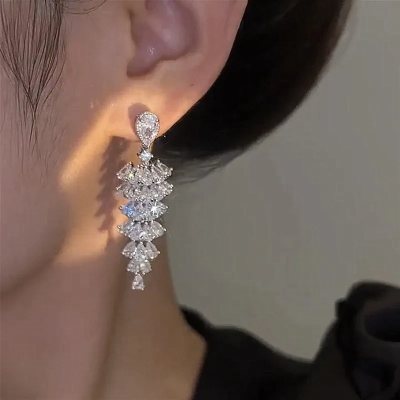 Sparkling Zircon Christmas Tree Drop Earring