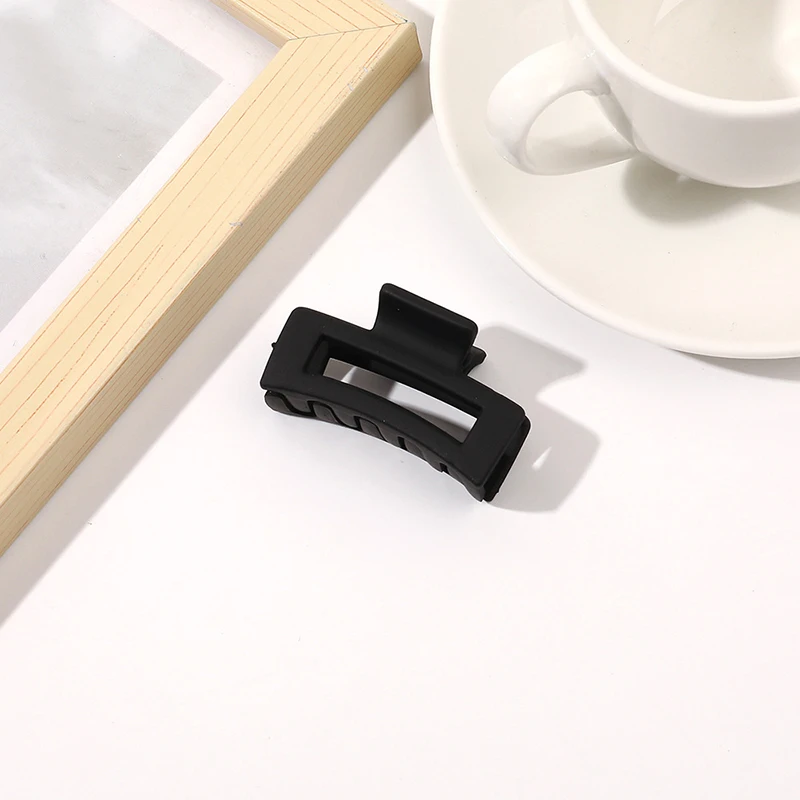 Color: green - Wholesale 4.5cm Frosted Matte Mini Grab Clip Crab Hair Clips Women Hollow Square Hair Catches Ponytail Clip Bangs Clip Top Clips