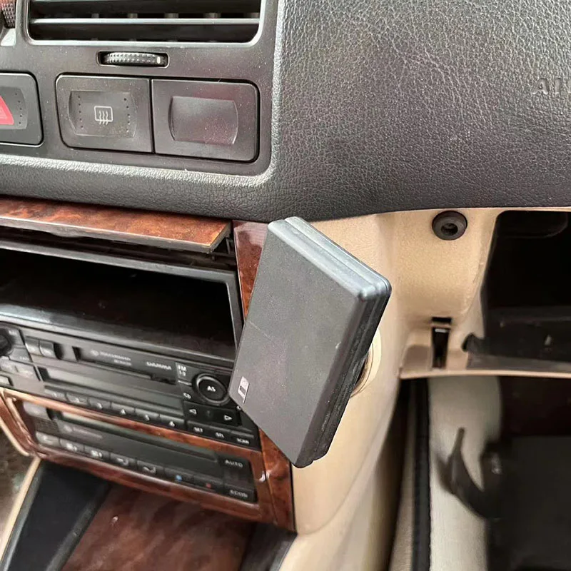 Color Name: Green - for VW Bora, Golf 4, R32 original car phone holder, phone holder
