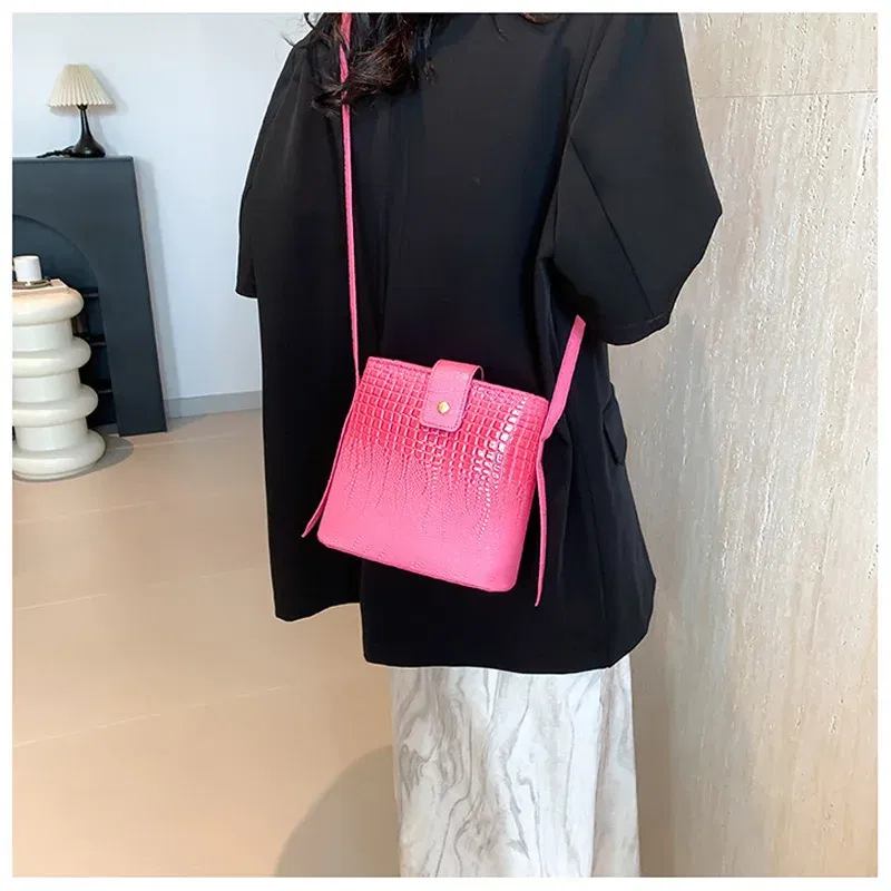 Color: Pink, Size: Mini(Max Length