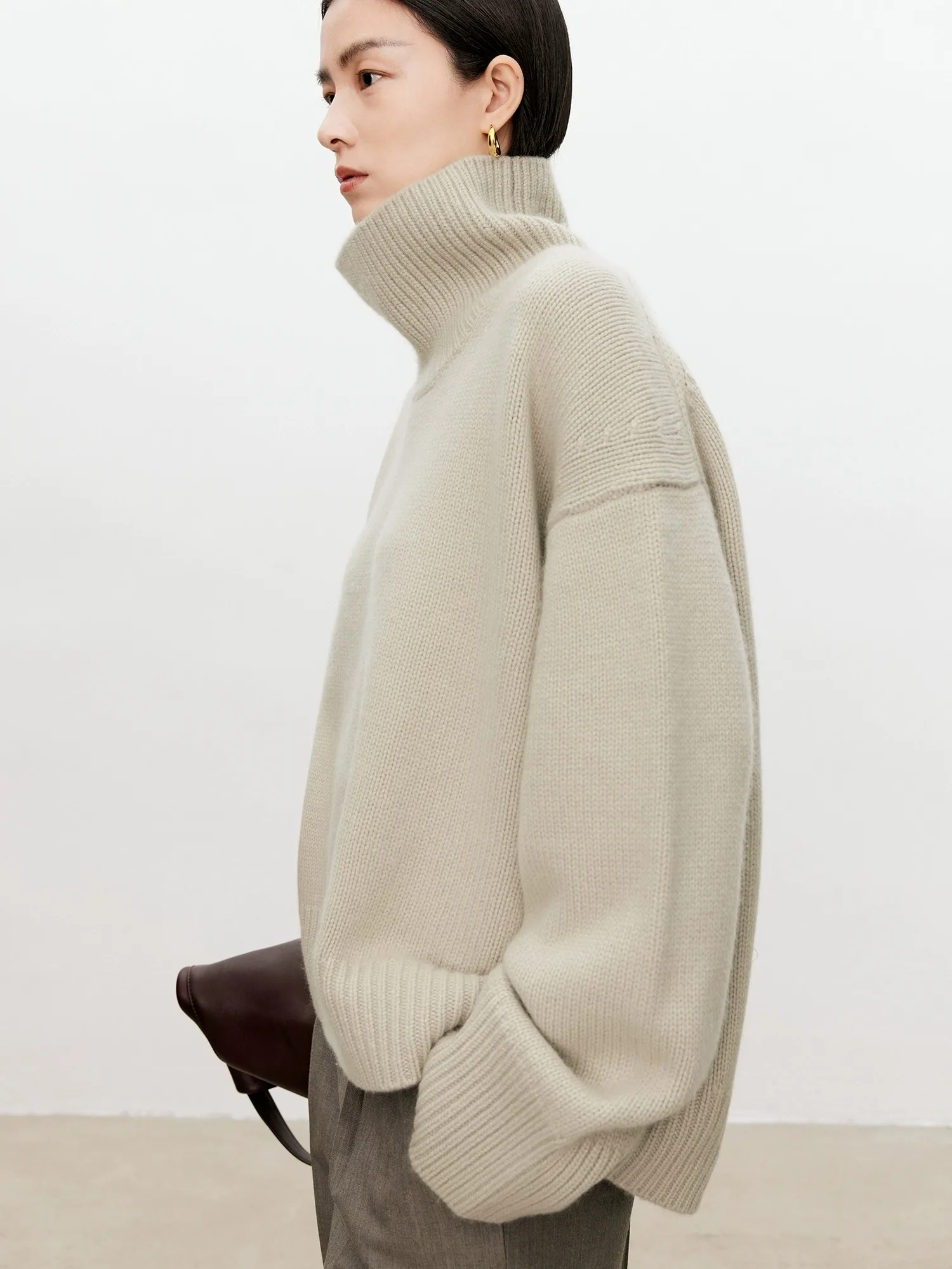 Color: Ivory, Size: L, Ships From: CHINA - Turtleneck pure cashmere sweater female loose and thick languid lazy wind pullover sweater knitting base WOOL sweater