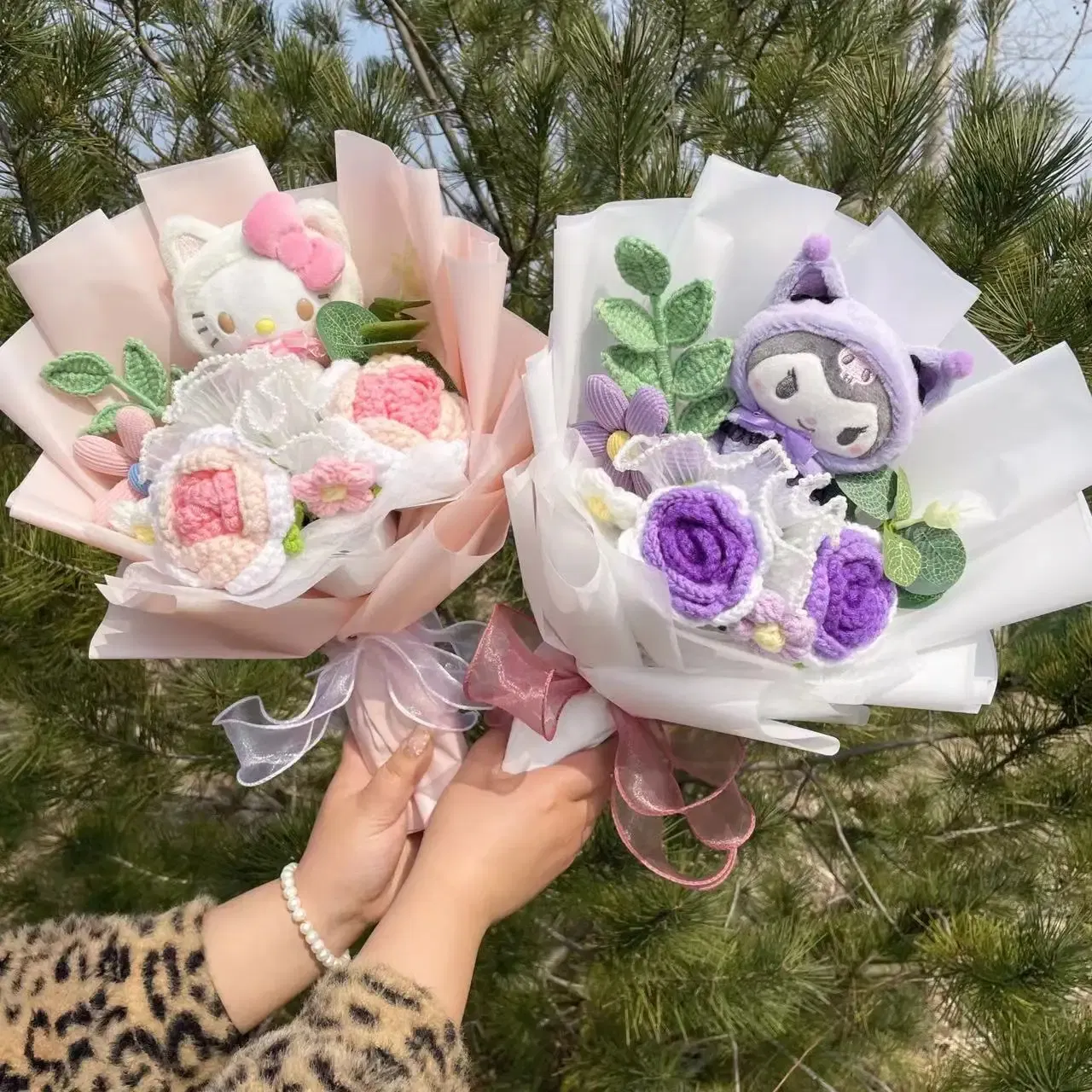 Color: SKY BLUE - Kawaii Hello Kitty Cat Dolls With Artificial Flowers Creative Bouquet Christmas Valentine Birthday Graduation Gifts