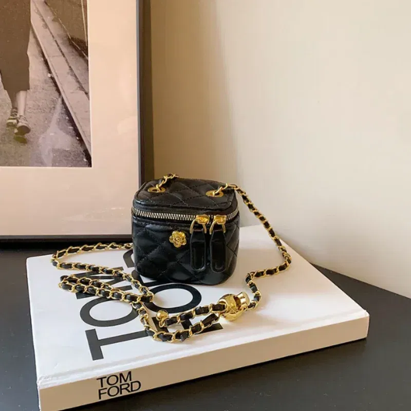 Color: SKY BLUE - New Fashion  Children's Bag Girl Baby Lingge Chain Bag Girl Crossbody Bag Handbag Bags For Girls  Free Shipping  Kids Bag