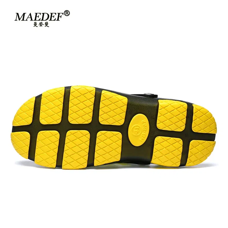 Color: black, Shoe Size: 38 - MAEDEF Fashion Men Slippers Summer Waterproof Beach Slippers Hot Sale Casual House Bathroom Slides Non Slip Outdoor Men's Shoes