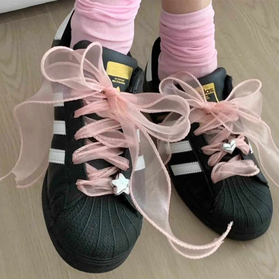 Color: WHITE, Length: 140cm - 4cm Wide Festoon Fishtail Organza Shoelaces Wave Chiffen Fall Winer Bow Laces Beauty White Casual Sneaker DE Training Shoes Lace