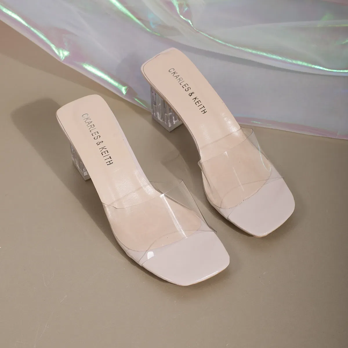 Color: black, Shoe Size: 38 - Fashionable and Elegant Women's High-heeled Sandals with Thick Heels and Square Heads,  New Transparent Casual Versatile Sandals