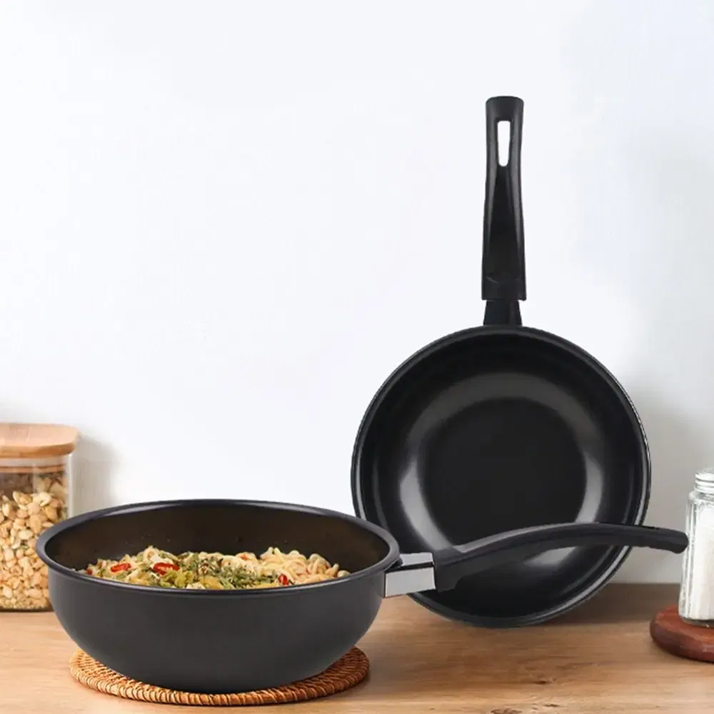 Color: Yellow - Frying Pan Mini Cooking Omelette Pans Non-stick Iron Pancake Egg Fryer With Long Handle Kitchen Gadgets
