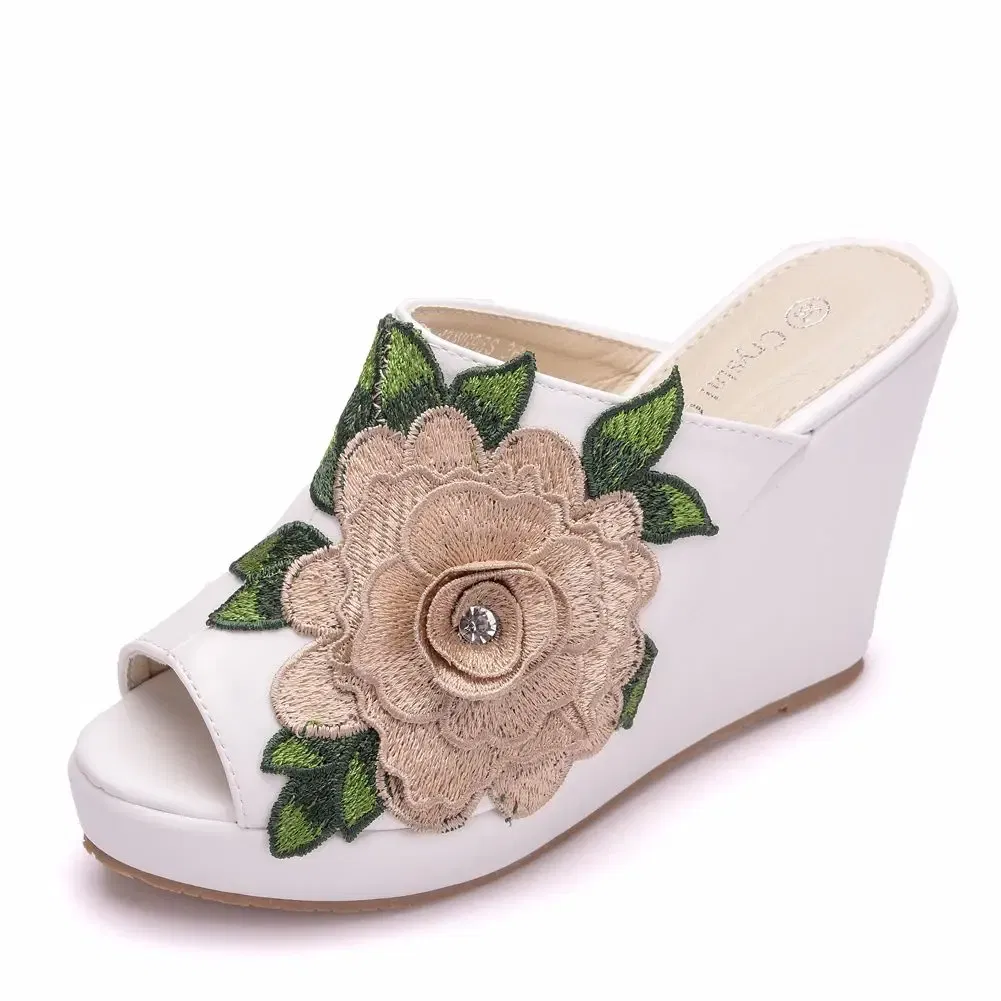 Color: black, Shoe Size: 39 - Crystal Queen Black White Peep Toe Platform Wedges High Heels Slippers Beach Sandals Women Lace Flower