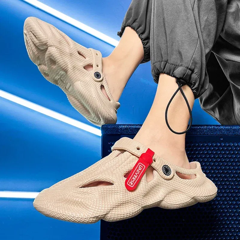 Color: Khaki, Shoe Size: 41 - Summer Men's Clogs Sandals Lightweight Breathable Anti-slip Beach Slippers Men Outdoor Slippers Clogs Anti-slip Beach Slippers