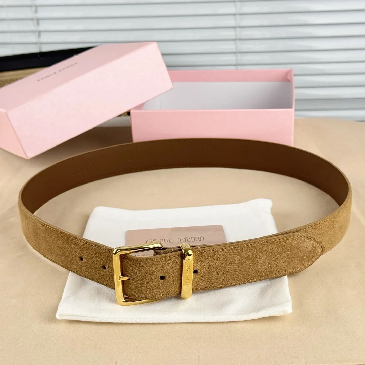 Color: Yellow, Belt Length: 115CM - High-end Gift Simple and Elegant Suede Handmade Belt Metal Buckle Fashion Belt MIU Series Trendy Women's Belt Suede Belt Luxury