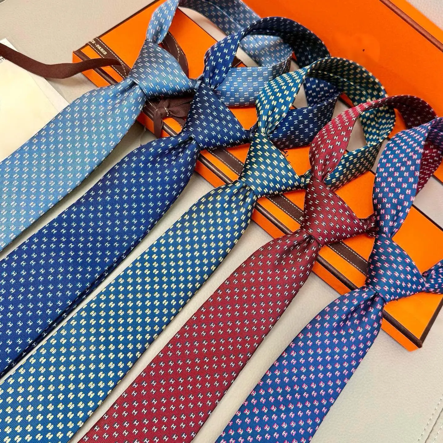 Color: WHITE - Exclusive Silk Blended Tie, Charcoal Grey Herringbone Pattern, Handmade, High-end and Elegant, Highlighting Masculine Charm