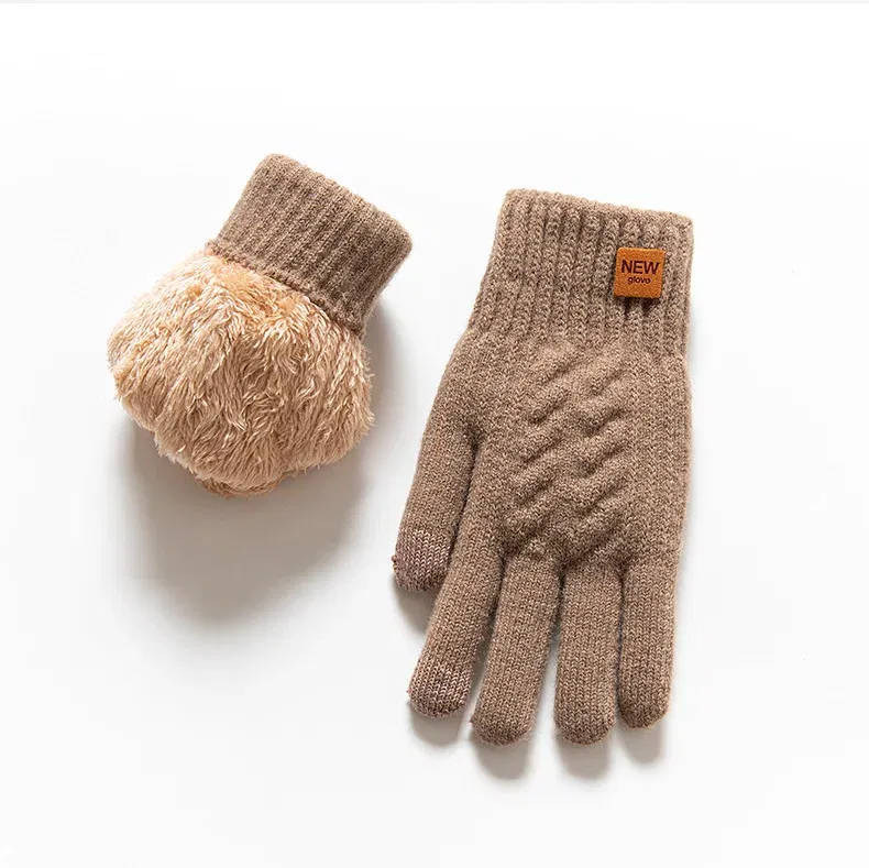 Color: green, Gloves Size: One Size - Fleece Lined Fashion Warm Women Men Black Cable Knitted Winter Touch Screen Gloves