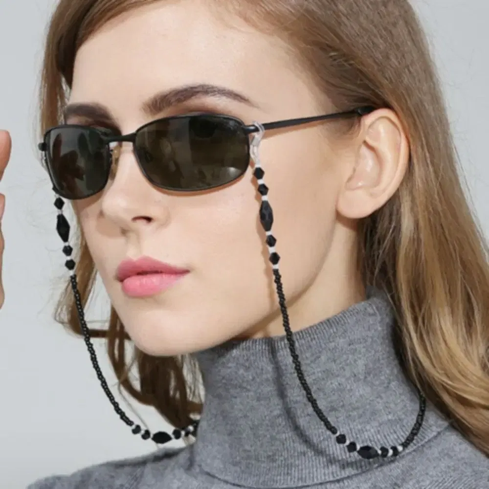 Color: Brown - New Fashion Women Eyeglass Chain Hollow Star Pearl Beaded Sunglasses Reading Glasses Lanyard Eyewear Holder Neck Strap Rope